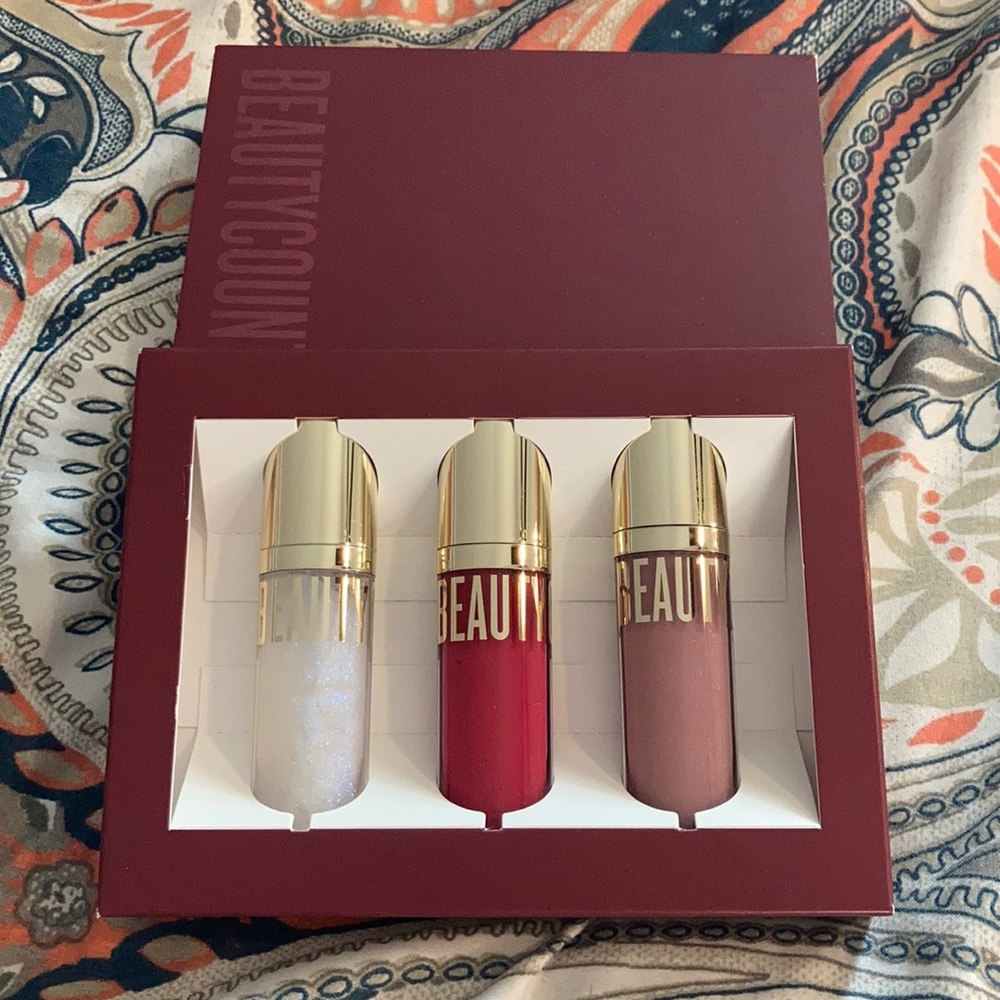 Beautycounter Beyond Gloss Trio